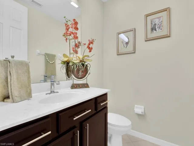 Powder Room Off Of Foyer