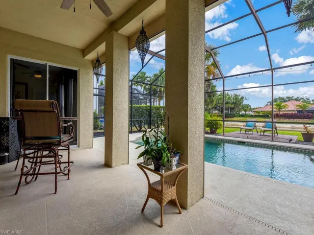 Long Screened Rear Lanai