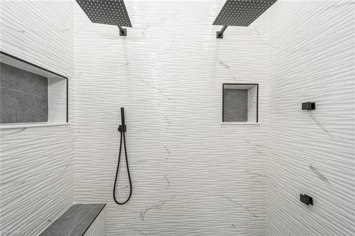 jetted shower