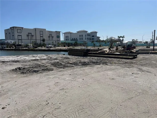 1100 Main Street, Fort Myers Beach