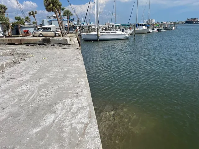 1100 Main Street, Fort Myers Beach