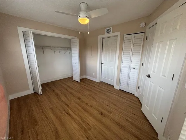 5327  Summerlin  RD, Fort Myers, FL 33919