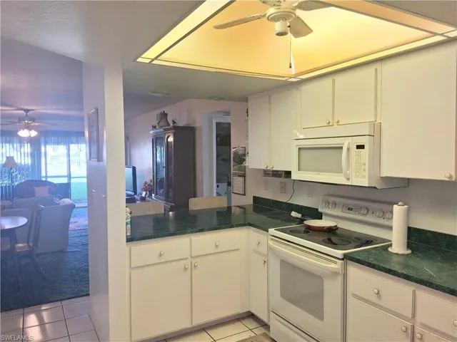 59 Camelot Gardens Blvd 109, Lehigh Acres, Florida 33936