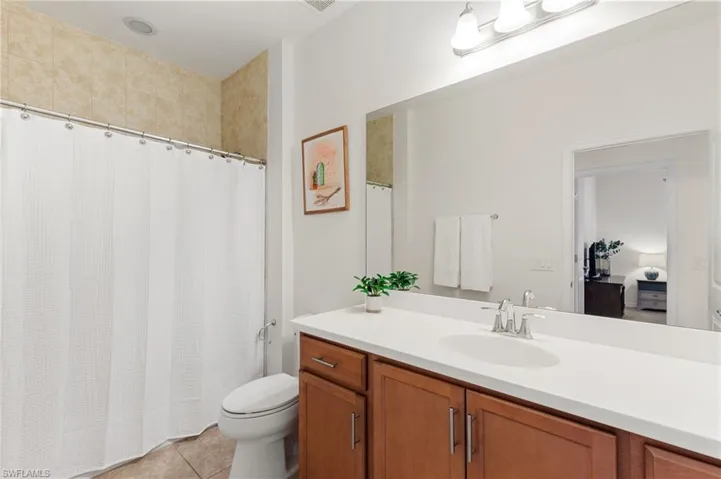 1570  Oceania S DR, Naples, FL 34113