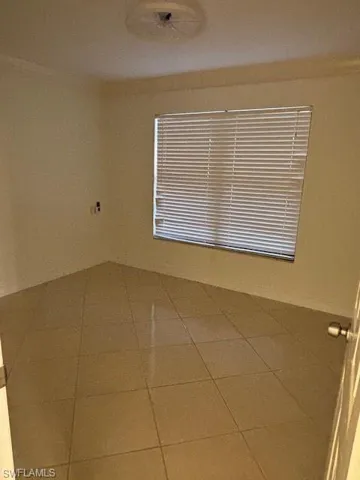 2093 Pine Isle Ln 2093, Naples, Florida 34112