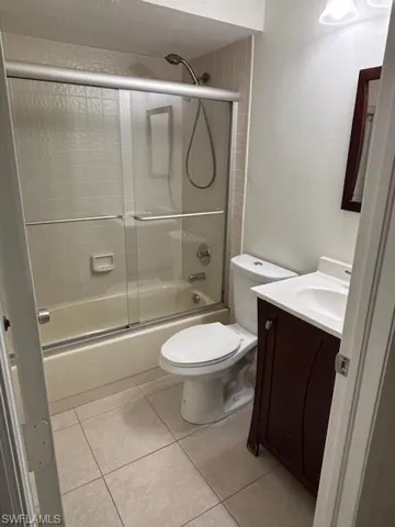 2093 Pine Isle Ln 2093, Naples, Florida 34112