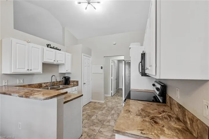 2409 Edgewater Way, Lehigh Acres, Florida 33036