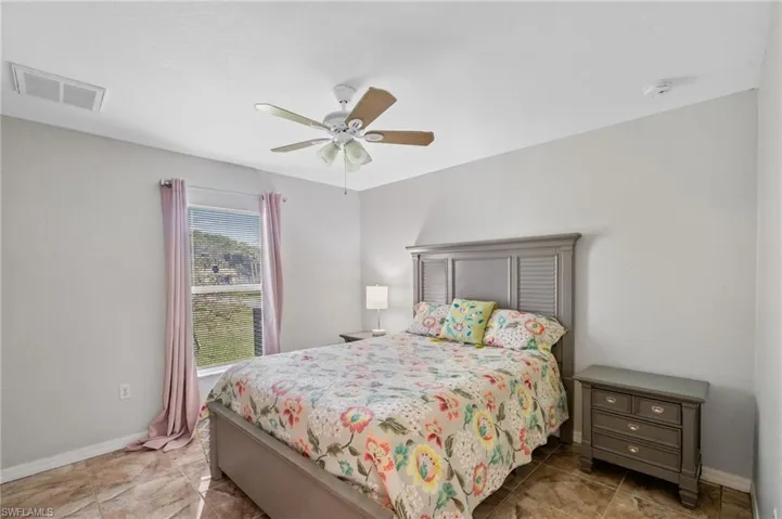2409 Edgewater Way, Lehigh Acres, Florida 33036