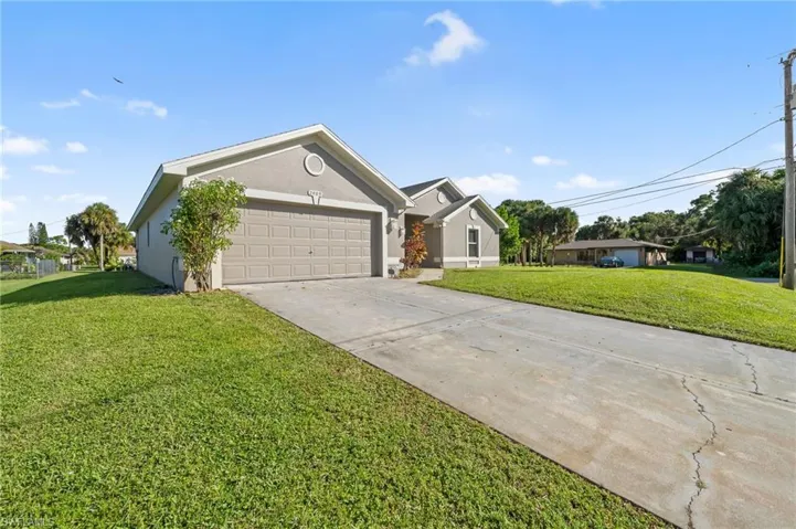 2409 Edgewater Way, Lehigh Acres, Florida 33036