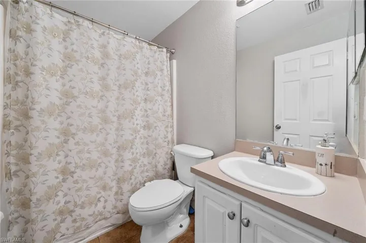 2409 Edgewater Way, Lehigh Acres, Florida 33036
