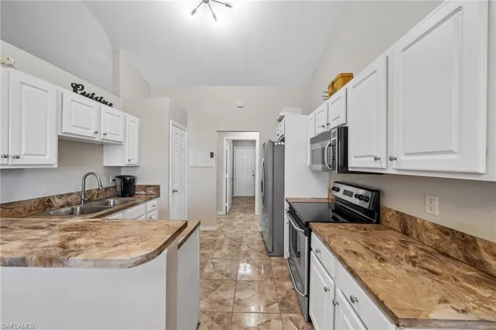2409 Edgewater Way, Lehigh Acres, Florida 33036
