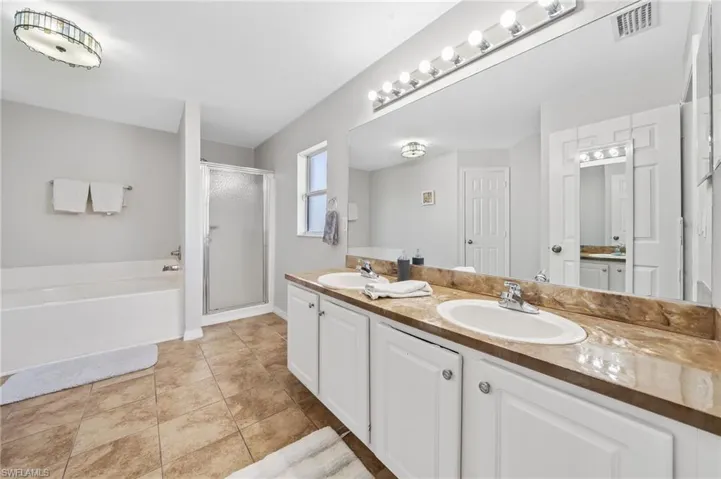 2409 Edgewater Way, Lehigh Acres, Florida 33036