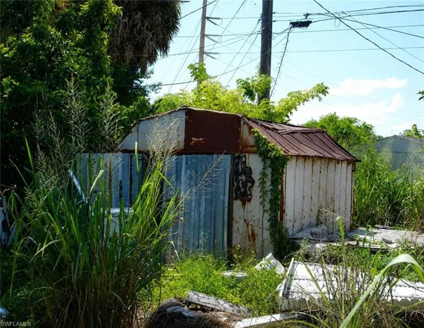 3170 2nd St, Fort Myers, Florida 33916