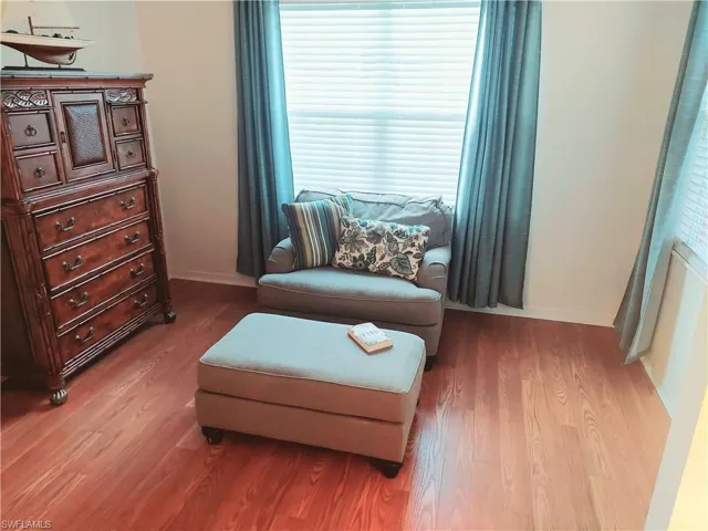 Sitting room and Den