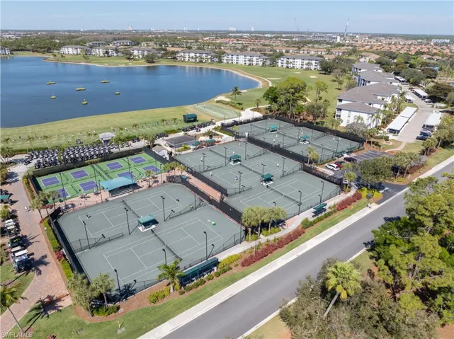 Aerial view of a tennis and pickle ball courts