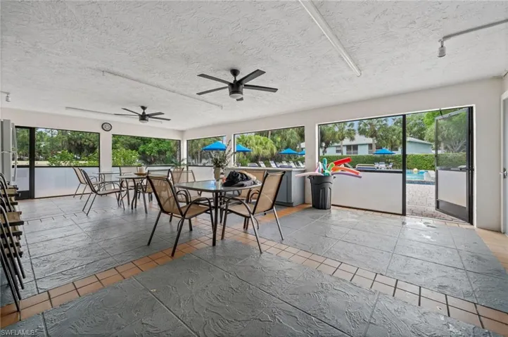 28280 Pine Haven Way 95, Bonita Springs, Florida 34135