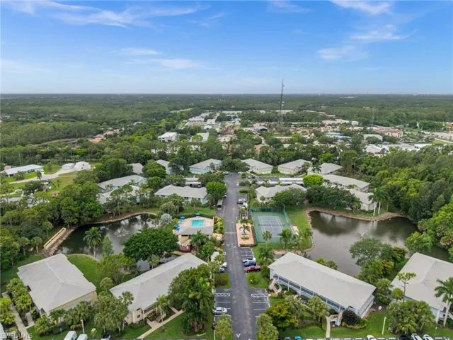 28280 Pine Haven Way 95, Bonita Springs, Florida 34135