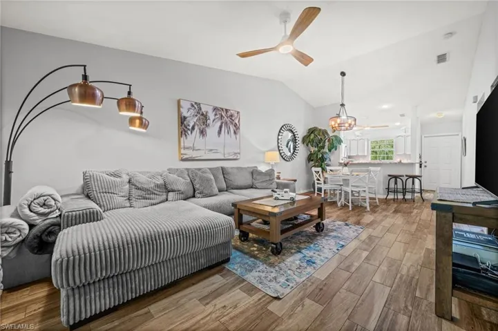 28280 Pine Haven Way 95, Bonita Springs, Florida 34135