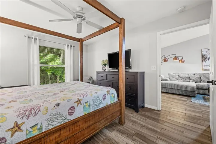 28280 Pine Haven Way 95, Bonita Springs, Florida 34135