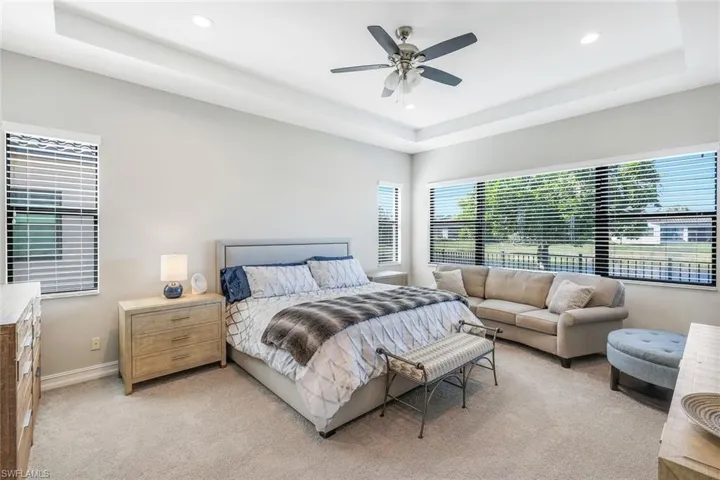 9469 Greenleigh Ct, Naples, Florida 34120