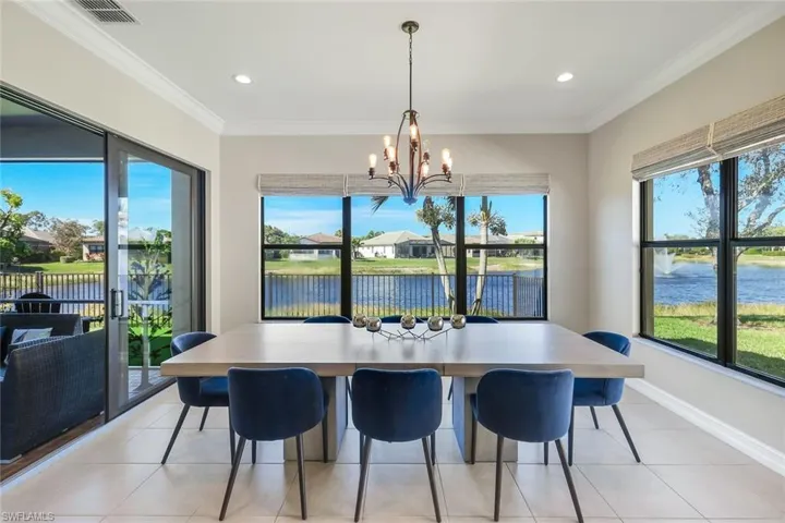 9469 Greenleigh Ct, Naples, Florida 34120