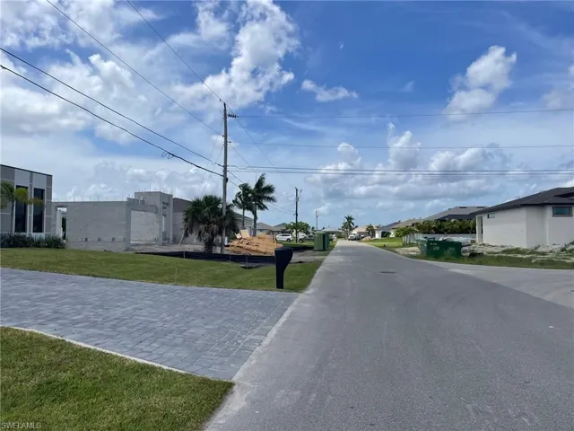 109 Sw 37th Pl, Cape Coral Fl 33991