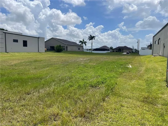 109 Sw 37th Pl, Cape Coral Fl 33991