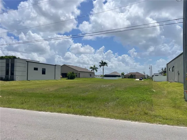 109 Sw 37th Pl, Cape Coral Fl 33991