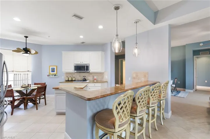 9235  Tesoro  LN, Naples, FL 34114
