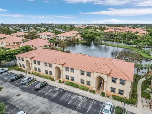 15440  Bellamar  CIR, Fort Myers, FL 33908