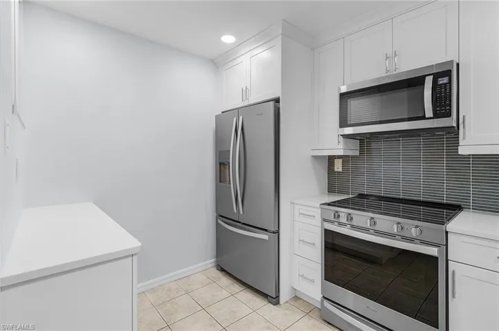 15440  Bellamar  CIR, Fort Myers, FL 33908