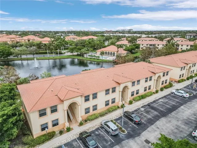 15440  Bellamar  CIR, Fort Myers, FL 33908