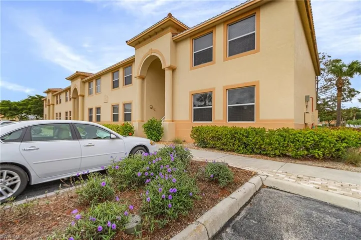 15440  Bellamar  CIR, Fort Myers, FL 33908