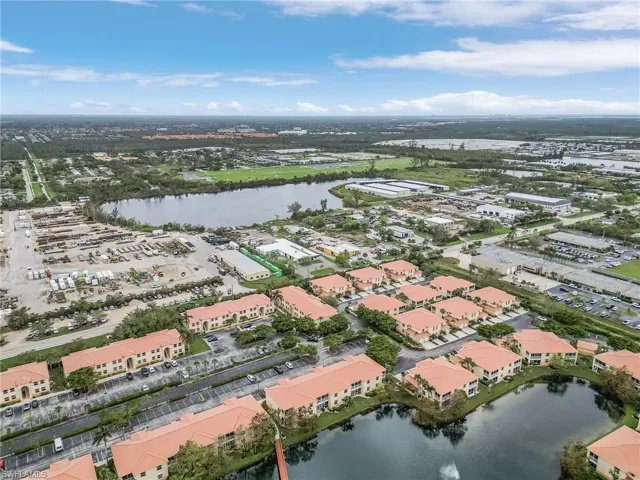15440  Bellamar  CIR, Fort Myers, FL 33908