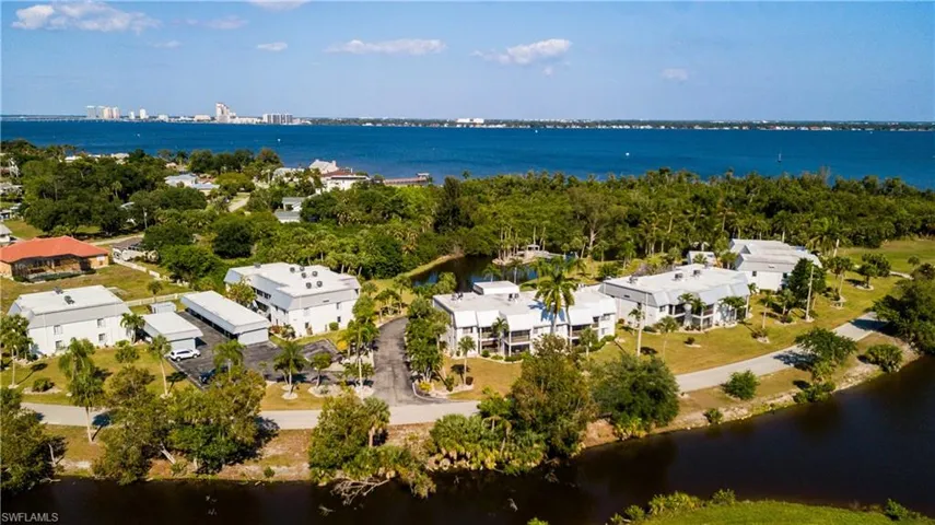3914 Orange Grove Blvd 1, North Fort Myers, Florida 33903