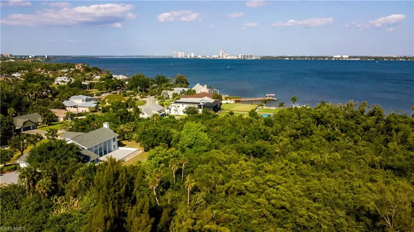 3914 Orange Grove Blvd 1, North Fort Myers, Florida 33903