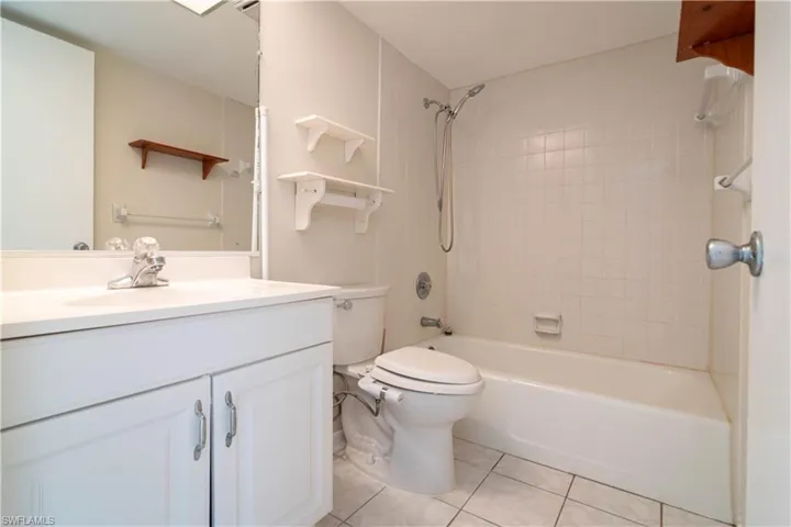 3914 Orange Grove Blvd 1, North Fort Myers, Florida 33903