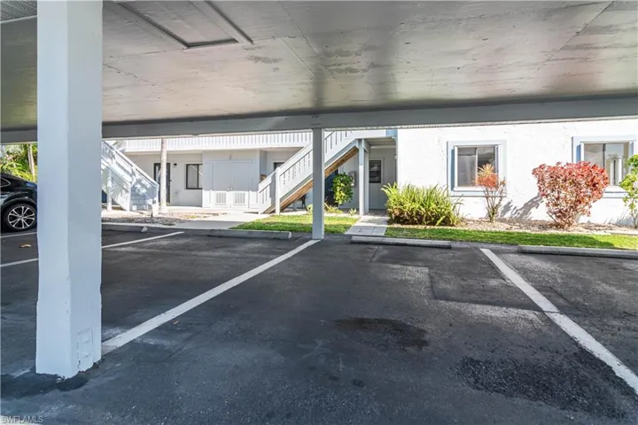 3914 Orange Grove Blvd 1, North Fort Myers, Florida 33903