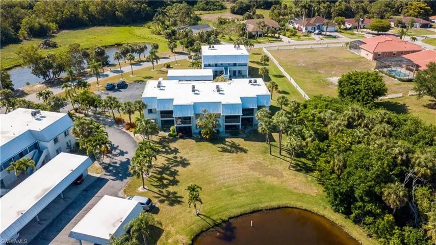 3914 Orange Grove Blvd 1, North Fort Myers, Florida 33903