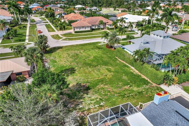 501 Elk CIR, MARCO ISLAND FL 34145