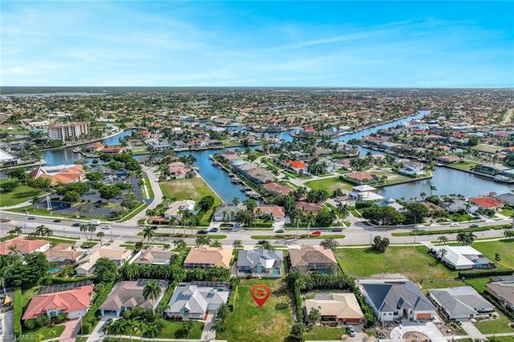 501 Elk CIR, MARCO ISLAND FL 34145