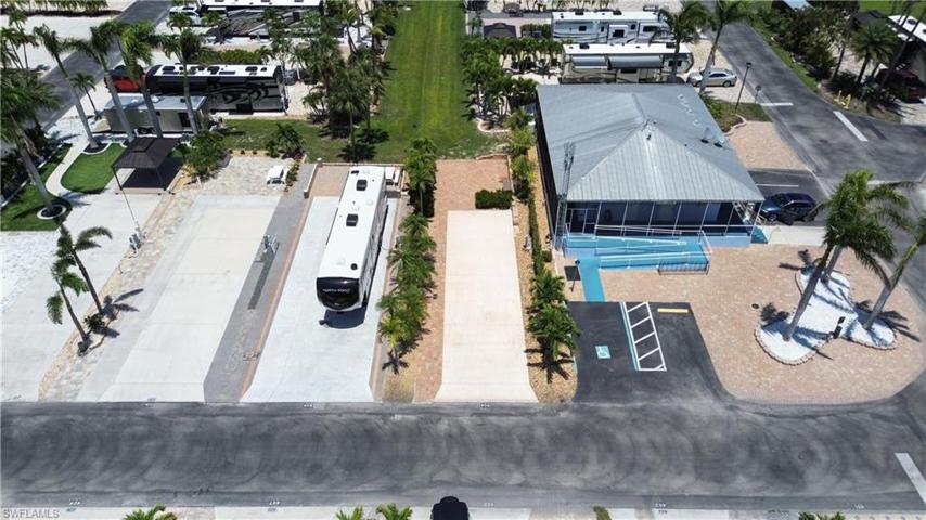 406  Clamshell  LN, Fort Myers Beach, FL 33931