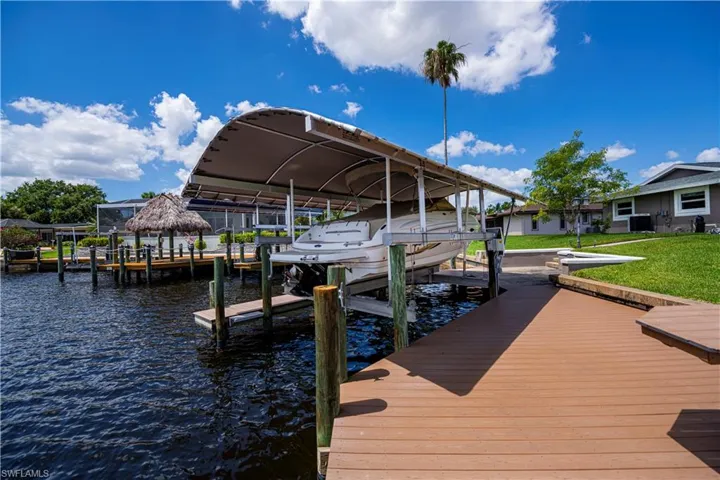 Composite Wrap around dock