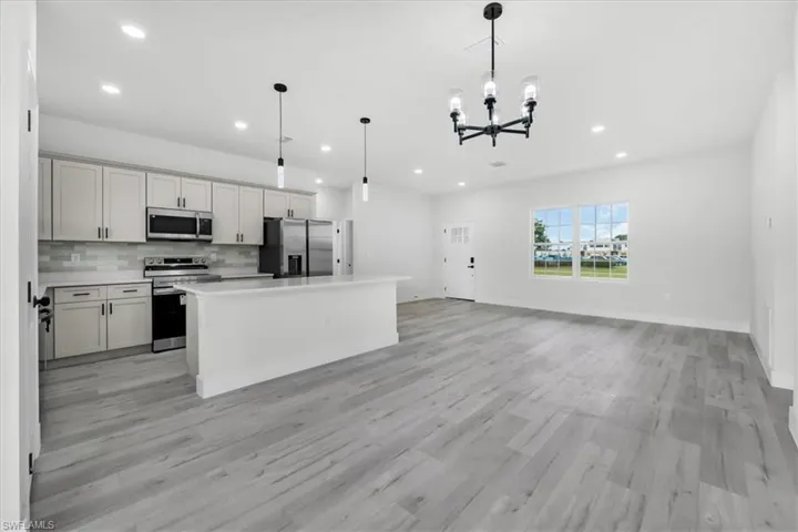 4663 Ponce De Leon Blvd, Sebring, Florida 33872