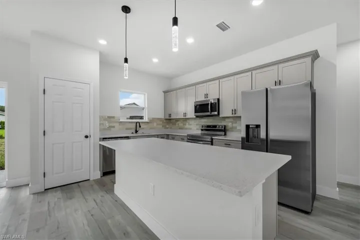 4663 Ponce De Leon Blvd, Sebring, Florida 33872