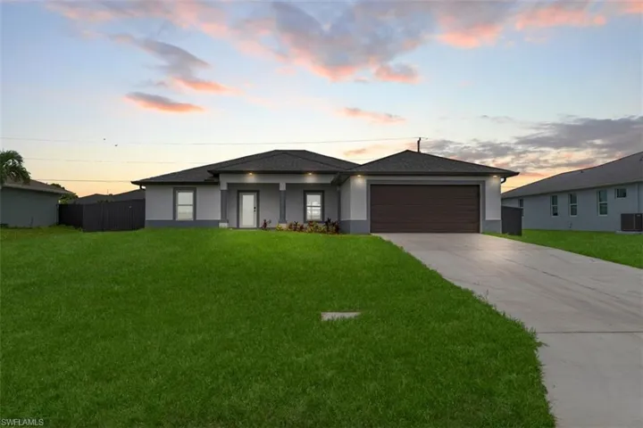 1013 14th Ter, Cape Coral, Florida 33909