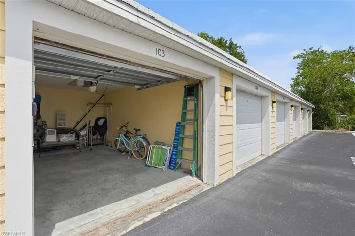 4450 Chickee Hut Ct 103, Bonita Springs, Florida 34134