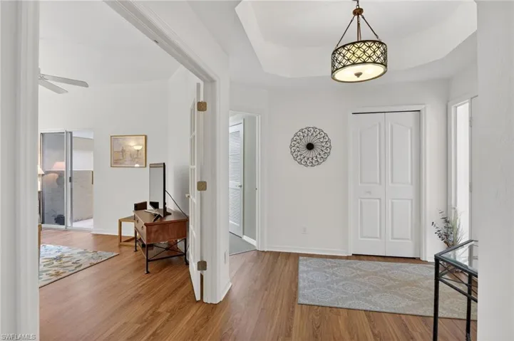 2827  Aintree  LN, Naples, FL 34112