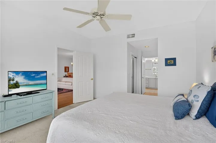 2827  Aintree  LN, Naples, FL 34112