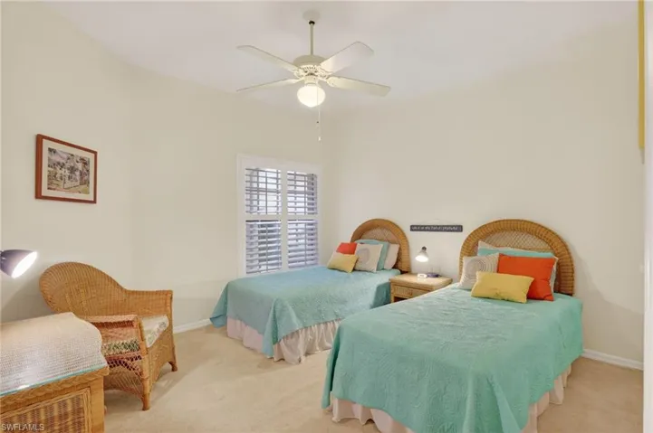 2827  Aintree  LN, Naples, FL 34112